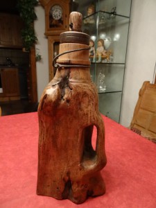 Vase für Trockengestecke aus urigem Abfallholz